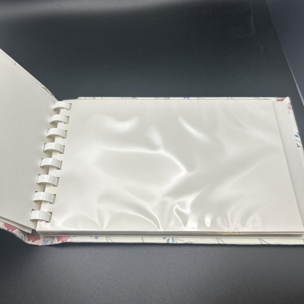 VTG C.R. Gibbson Grandmother's Pride & Joy Photo Album 4X6 Pics New Cottagecore - Picture 3 of 9